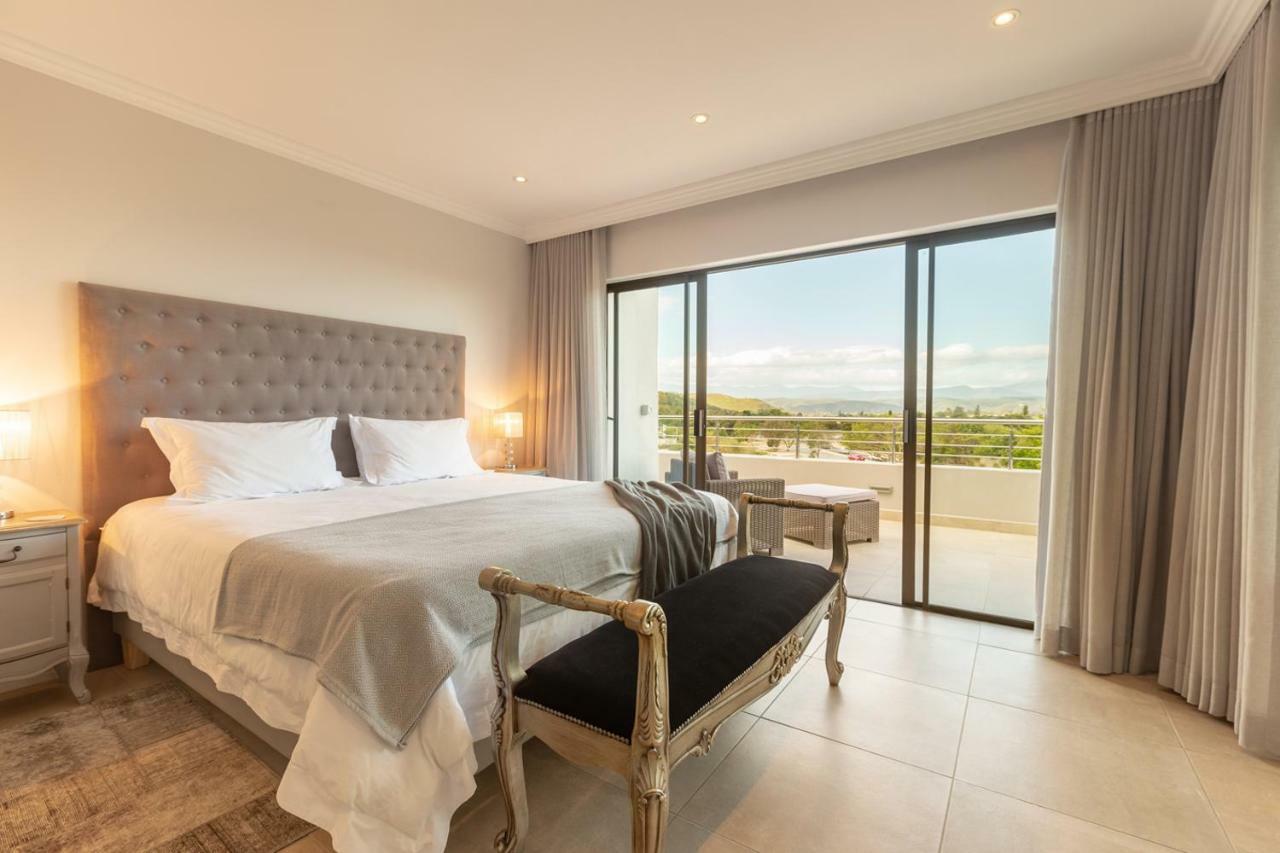 Апартаменты Sunrise Bay Self Catering Плеттенберг-Бей Экстерьер фото