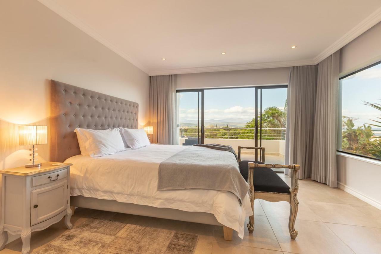 Апартаменты Sunrise Bay Self Catering Плеттенберг-Бей Номер фото