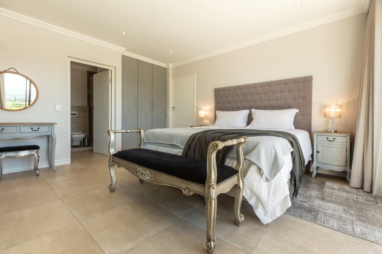 Апартаменты Sunrise Bay Self Catering Плеттенберг-Бей Экстерьер фото